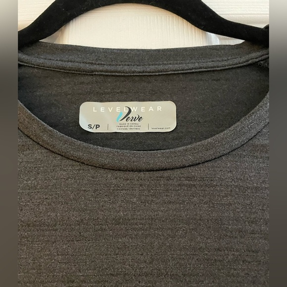 Levelwear Verve Lux T-Shirt - Picture 3 of 3